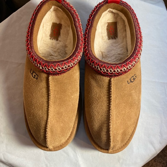 UGG Tazz Platform Slip ons - Picture 3 of 8